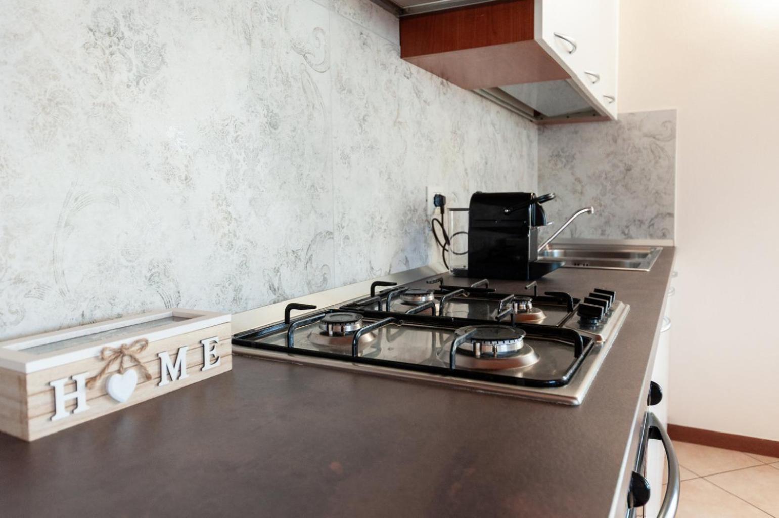 Dora'S Apartment Desenzano del Garda Extérieur photo